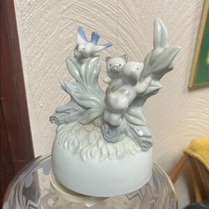 Vintage Musical Figurine